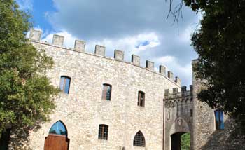 Ricerca gestore per il Castello di Palazzo al Piano - Siena