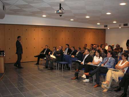 L'aula del seminario: L'innovazione in hotel, indispensabile strumento di vendita per l'hotel business